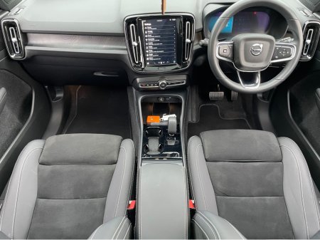 2022 Volvo XC40 ULTIMATE - 69KW BIGGER BATTERY - APPLE PLAY - 120TAX - NEW NCT €28,750 thumbnail