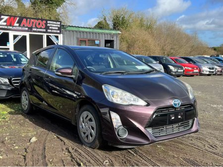 2016 Toyota Aqua Hybrid