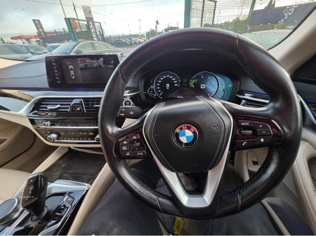 2017 BMW 5 Series ( 172 REG ) 523D LUXURY - CARPLAY NAVIGATION EDITION FULL LEATHER ELECTRIC HEATED SEATS - 360 REVERCE CAMERA - PRIVACY GLASS €24,950 thumbnail