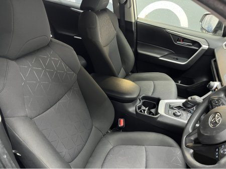 2020 Toyota Rav4 €29950 2020 TOYOTA RAV4 HYBRID X 2.5 AUTOMATC / REVERSE CAMERA / CRUISE CONTROL €29,950 thumbnail