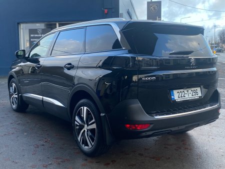 2022 Peugeot 5008 1.5 BlueHDi 130bhp Allure €33,900