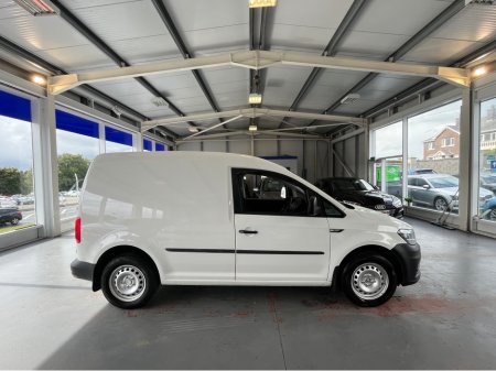 2016 Volkswagen Caddy PV TDI 75HP MANUAL 5SPEED 5DR €9,950 thumbnail