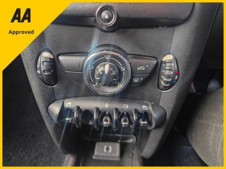 2013 MINI Hatch 2013 1.6  Petrol FIRST €7,950 thumbnail