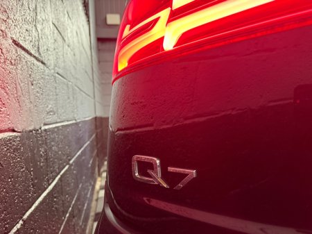 2017 Audi Q7 3.0TDI 272 quattro Tiptronic S Line thumbnail