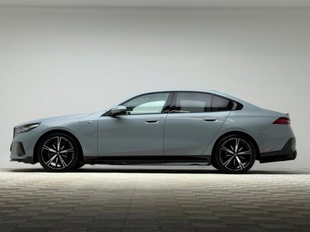 2025 BMW 5 Series 530E M SPORT €71,990