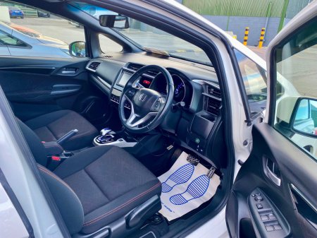 2014 Honda Fit  €9,099 thumbnail