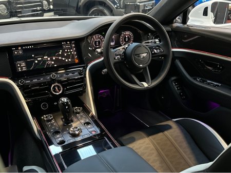 2025 Bentley Flying Spur 4.0 V8 SPEED FIRST EDITION MULLINER N €349,950 thumbnail