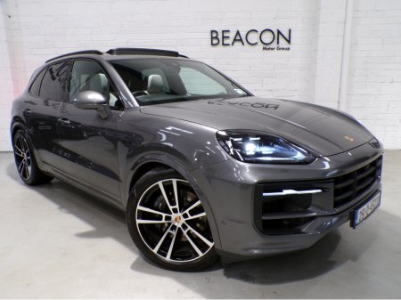 2025 Porsche Cayenne 2025 PORSCHE CAYENNE 3.0 V6 BLACK PACK E-HYBRID 5DR AUTOMATIC** €119,900