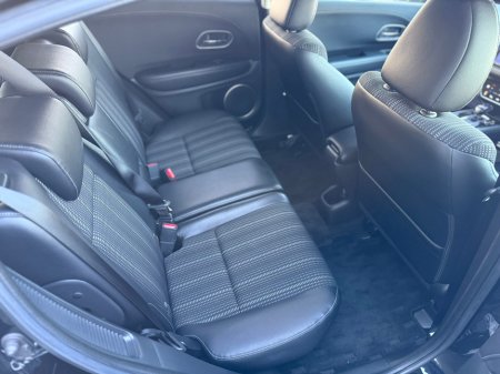 2016 Honda Vezel  €15,950 thumbnail