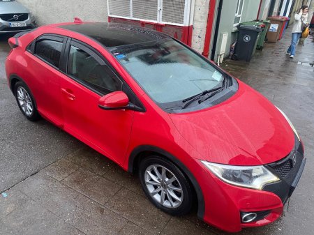 2015 Honda Civic 5DR 1.6 I-DTEC EXECUTIVE 4DR €9,995 thumbnail