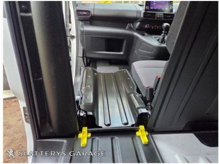 2023 Opel Combo COMBO SPORT-L1H1-1.5 100BHP D-6 €14,227 thumbnail