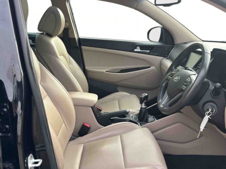 2016 Hyundai Tucson PREMIUM 5DR €12,950