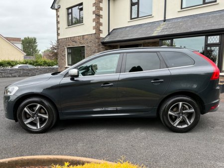 2016 Volvo XC60 D4 (190hp) FWD R-DESIGN €16,950
