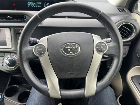 2014 Toyota Aqua Hybrid €8,795 thumbnail