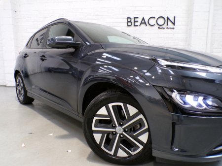 2022 Hyundai Kona 2022*ONLY 25,000 MILES*64KWH HYUNDAI KONA PREMIUM EV*484KM RANGE*FULL HYUNDAI SERVICE HISTORY*PREMIUM PACK*2 CHARGER*1 OWNER*FANTASTIC CONDITION SPEC Bluetooth,Apple car-play,Centre Armrest,Climate Co €21,900