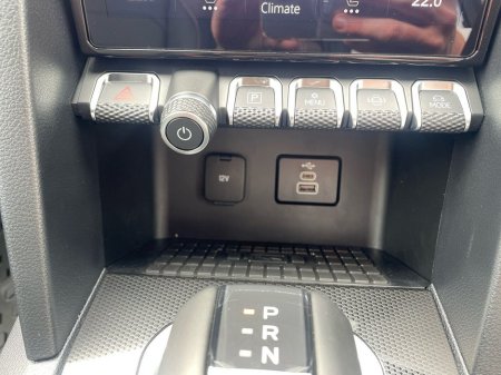 2025 Volkswagen Amarok  €60,810 thumbnail