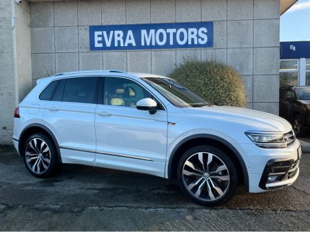 2020 Volkswagen Tiguan R-LINE 4MOTION AUTOMATIC 2.0 DIESEL //LOW MILES//MASSIVE SPEC//FULL LEATHER//DYNAUDIO SOUND SYSTEM//360 PARKING CAMERAS//HEAD UP DISPLAY// €34,950