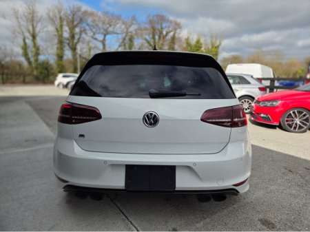 2016 Volkswagen Golf R 4MOTION 2.0 TSI AUTO €26,950