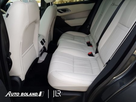 2024 Land Rover Range Rover Velar 2.0 I4 PHEV 404 PS 4WD R-Dynamic S €69,955 thumbnail