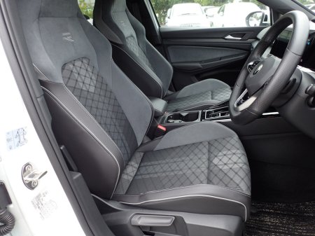 2022 Volkswagen Golf 2.0TDI R-LINE 150BHP 5DR HATCHBACK AUTO // AS NEW WITH ONLY 59712 KM'S // BUY WITH CONFIDENCE AA AND SIMI APPROVED DEALER 2026 // FINANCE ARRANGED // TRADE INS WELCOME // €31,950