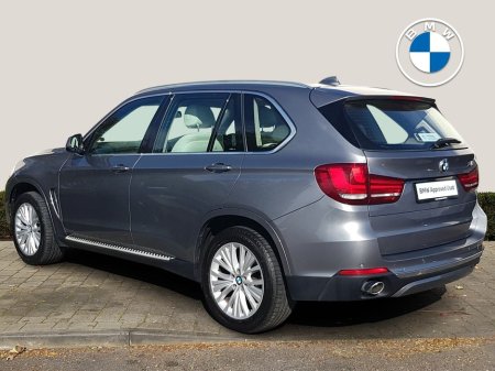 2017 BMW X5 sDrive25d SE €37,995