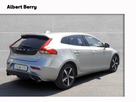 2017 Volvo V40 2.0 D3 R-DESIGN NAV+ 150 5 5DR A 40 SERIES €15,950