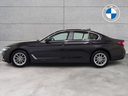 2023 BMW 5 Series 520d SE Saloon €43,950