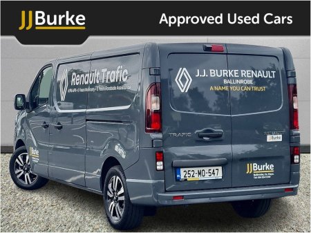 2025 Renault Trafic Extra Sport LL30 BLUE DCI 170 €35,950