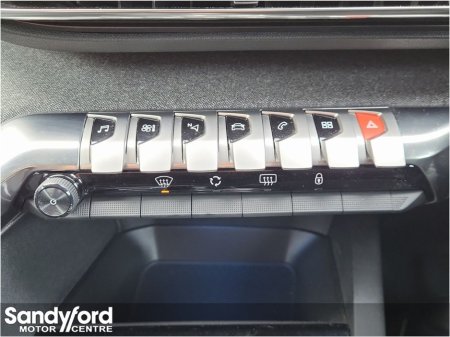 2023 Peugeot 3008 1.2 AUTOMATIC 1.2 Petrol ALLURE €31,950 thumbnail