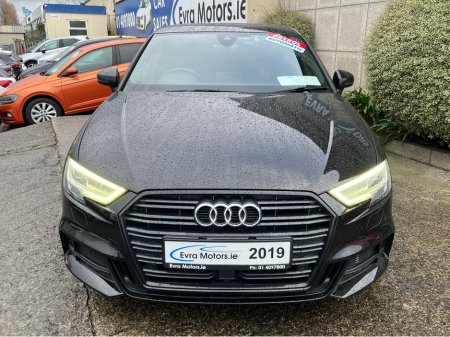 2019 Audi A3 SPORTBACK S-SLINE AUTOMATIC 1.4 PETROL //LOW MILES//HALF LEATHER HEATED SEATS//REVERSE CAMERA//KEYLESS ENTRY//ADAPTIVE CRUISE CONTROL// €23,950