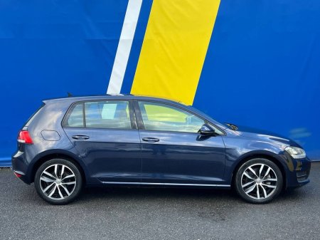 2014 Volkswagen Golf HIGHLINE 1.4 TSI AUTO // DIAMOND CUT ALLOYS // REVERSE CAMERA // DUAL ZONE CLIMATE CONTROL €13,950