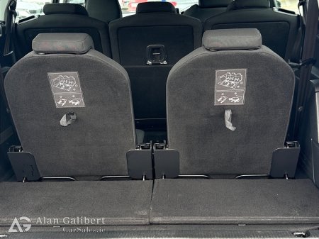 2018 Peugeot 5008 1.5HDI ACTIVE 7 Seater Model thumbnail