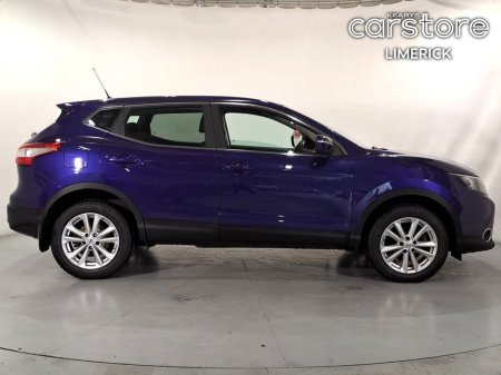 2015 Nissan Qashqai 1.6 DSL SV €13,890