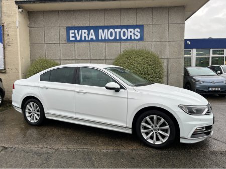 2016 Volkswagen Passat HIGHLINE 1.6 TDI AUTOMATIC //R-LINE EXTERIOR//FULL LEATHER//REVERSE CAMERA//KEYLESS ENTRY//ADAPTIVE CRUISE CONTROL//HEATED STEERING WHEEL// €17,950