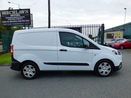 2019 Ford Transit Courier 1.5 TDCI 6SP TREND // PRICE EXCL. VAT // 07/26 CVRT // ONE PREVIOUS OWNER // FULL DOCUMENTED SERVICE HISTORY // PARKING SENSORS, BLUETOOTH AND ELECTRI €7,276