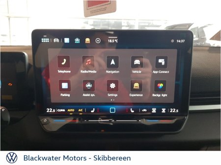 2026 Volkswagen T-Roc *NEW MODEL* T-ROC R-LINE 1.5TSI 150BHP AUTOMATIC €46,980 thumbnail