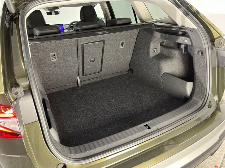 2025 Skoda Enyaq Edition IV 85 - Reversing Camera - Sat Nav - Climate Control - Heated Seats - Keyless Start - Apple CarPlay/Android Auto €39,950 thumbnail