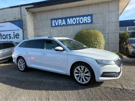 2023 Skoda Superb COMBI ESTATE STYLE AUTOMATIC 2.0 TDI DIESEL 150HP //HIGH SPEC//FULL LEATHER//ADAPTIVE CRUISE CONTROL//SAT NAV//KEYLESS ENTRY// €33,950