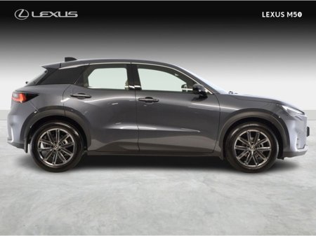 2025 Lexus LBX Elegant €39,950