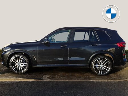 2022 BMW X5 xDrive30d M Sport €89,995 thumbnail