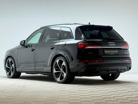 2021 Audi Q7 55 TFSI BLACK EDITION QUATTRO *N1 CREWCAB* €52,000 thumbnail