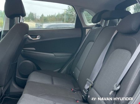 2022 Hyundai Kona 1.0 T-GDI Executive Two Tone Roof €25,950 thumbnail