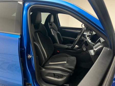 2025 Skoda Kodiaq SPORTLINE IV 1.5 PHEV DSG €48,990 thumbnail