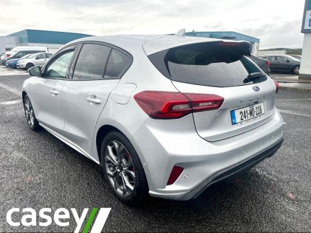 2024 Ford Focus 1.0L ECO ST-LINE 125PS M €24,950