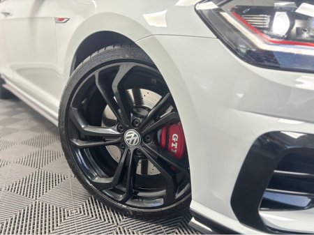 2020 Volkswagen Golf VOLKSWAGEN GOLF GTI TCR*FACTORY AKRAPOVIC EXHAUST*DYNAMIC LIGHT ASSIST & CHASSIS CONTROL*PRO NAV*APPLE CAR PLAY, REVERSE CAM & SENSORS*KEYLESS ENTRY & START*BLIND SPOT ASSIST*ADAPTIVE CRUISE CONTROL €37,950
