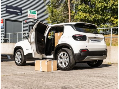 2025 Jeep Avenger E Commercial | Altitude | 54kw | 156hp €28,750