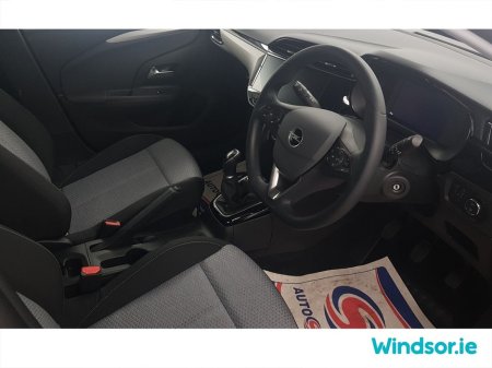 2025 Opel Corsa Elegance 1.2i (75PS) S/S 5 Speed €23,995 thumbnail