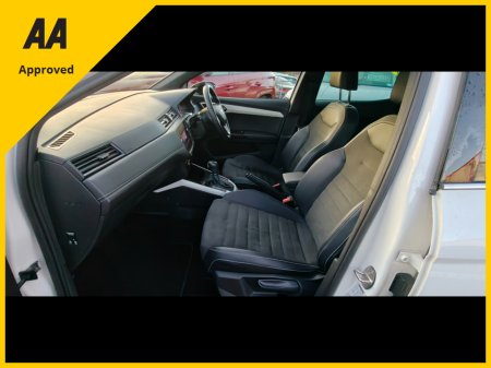 2021 SEAT Arona 2021 1.0 TSI 110HP DSG XCELLENCE 5DR AUTO €17,950 thumbnail