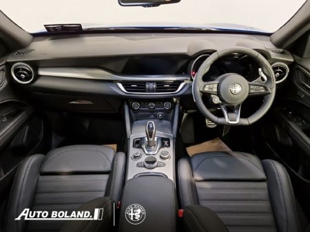 2025 Alfa Romeo Stelvio 2.2 Veloce Q4 - Sunroof, red calipers 3.9%PCP €78,795