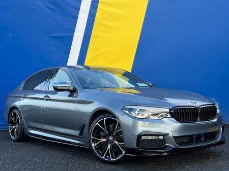 2019 BMW 5 Series 530e M-SPORT COMPETITION 2.0 HYBRID // LOW MILEAGE // LEATHER POWERED HEATED M-SPORT SEATS // AMBIENT LIGHTING PACK €31,950